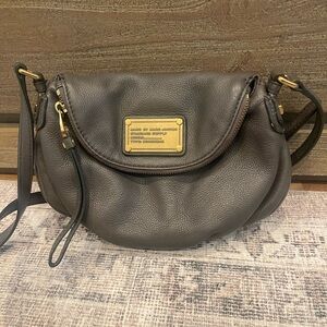 Marc by Marc Jacobs Classic Q Natasha Leather Crossbody HandBag Gray